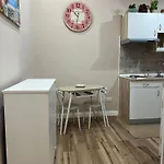La Petite Maison
